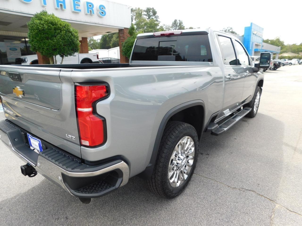 Chevrolet Silverado 2500HD  2026