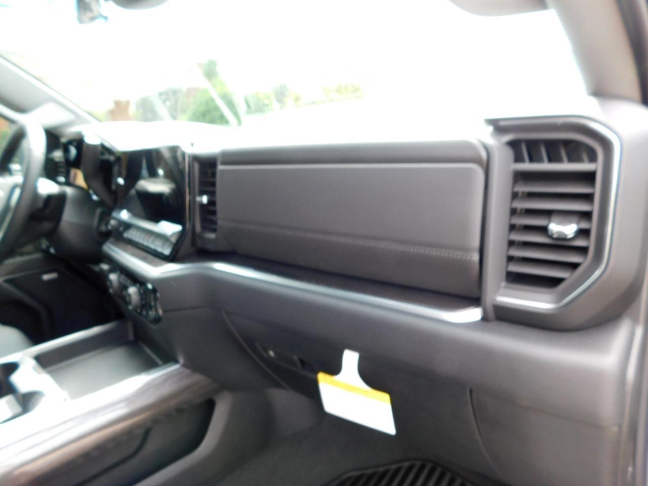 Chevrolet Silverado 2500HD  2026