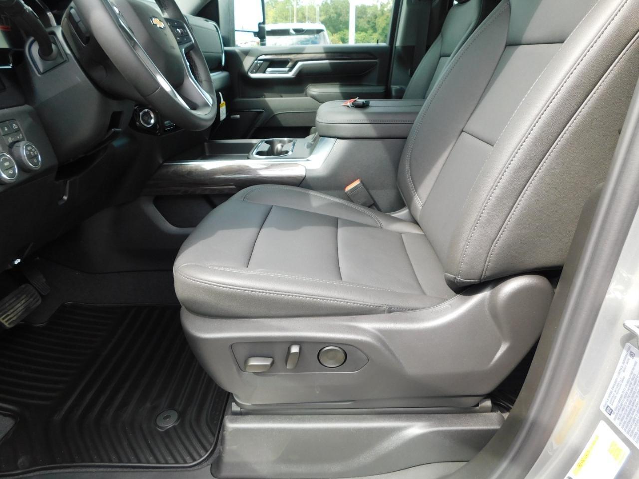 Chevrolet Silverado 2500HD  2026