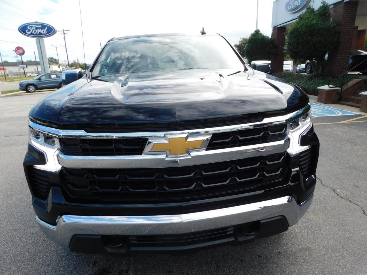 Chevrolet Silverado 1500  2026