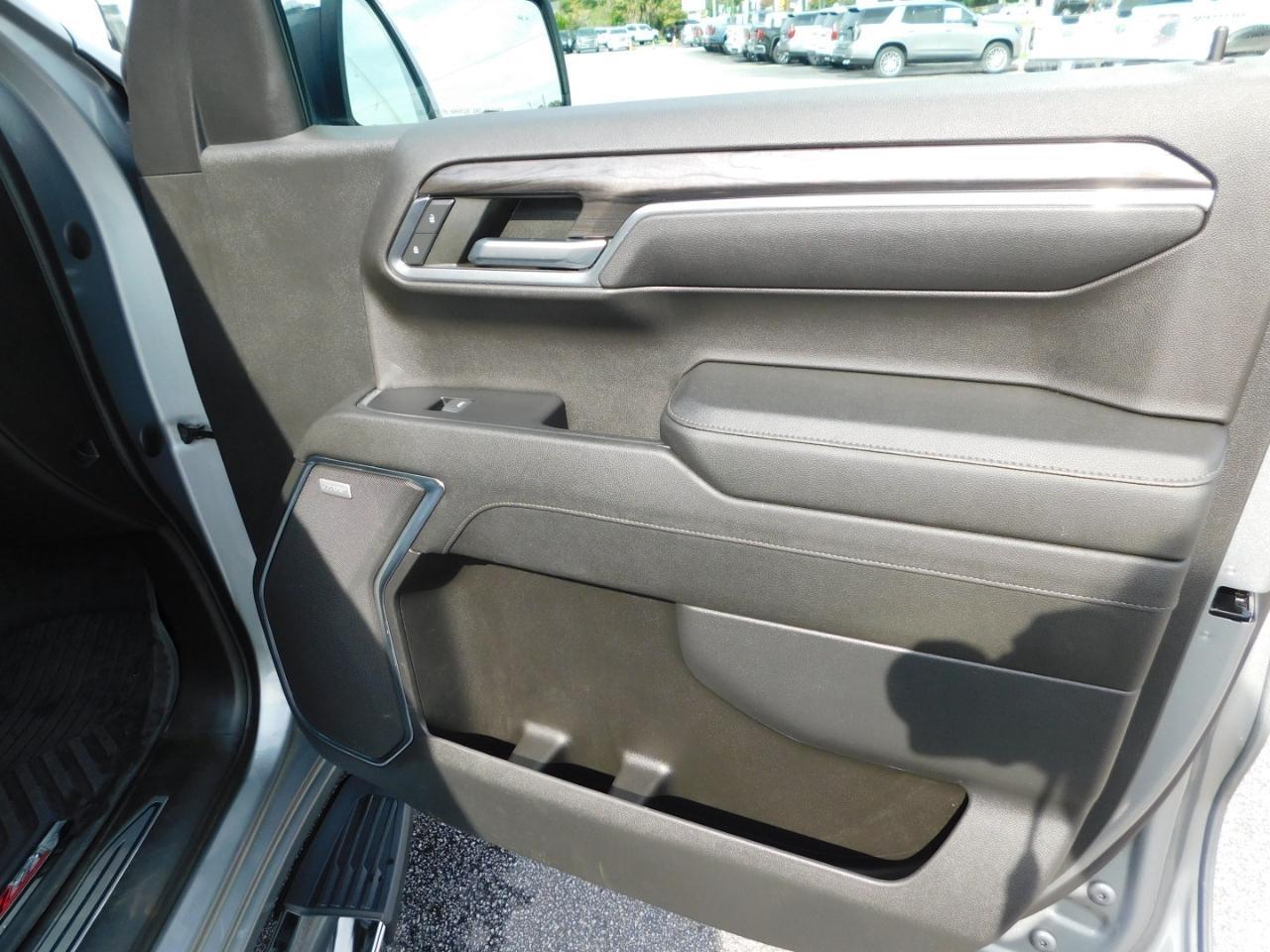 Chevrolet Silverado 1500  2023