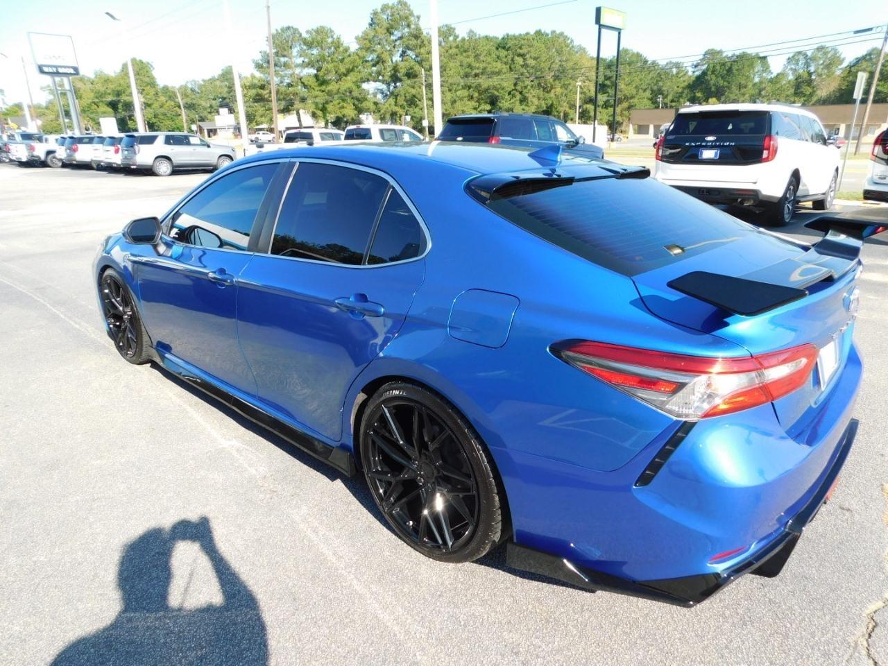 Toyota Camry  2019