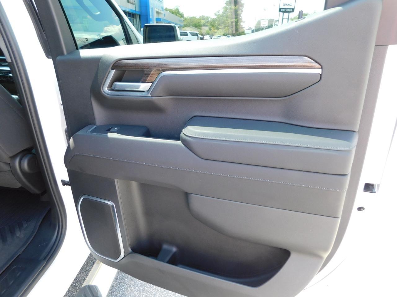 Chevrolet Silverado 1500  2023