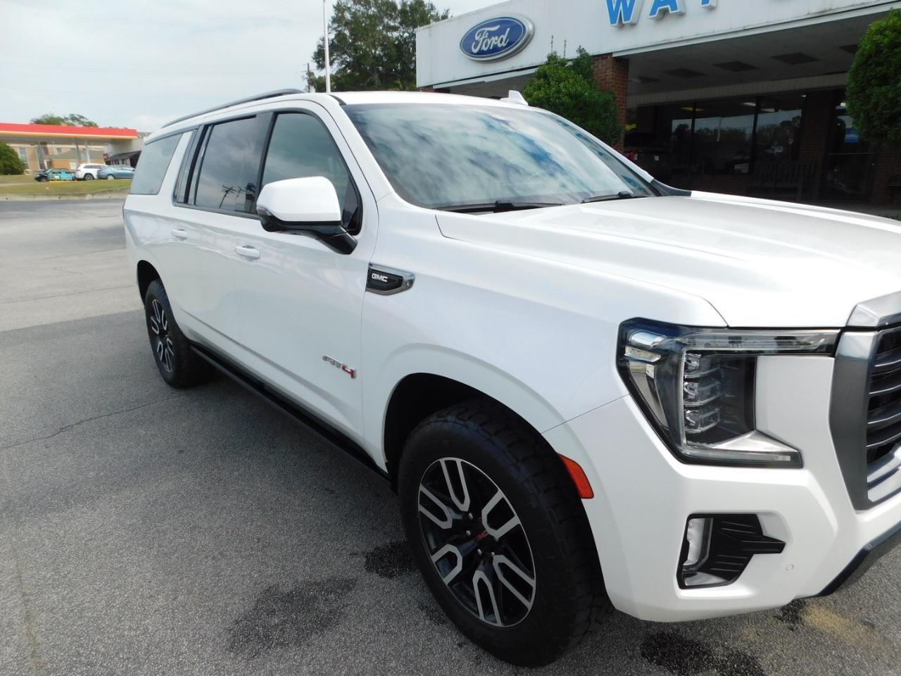 GMC Yukon XL  2023