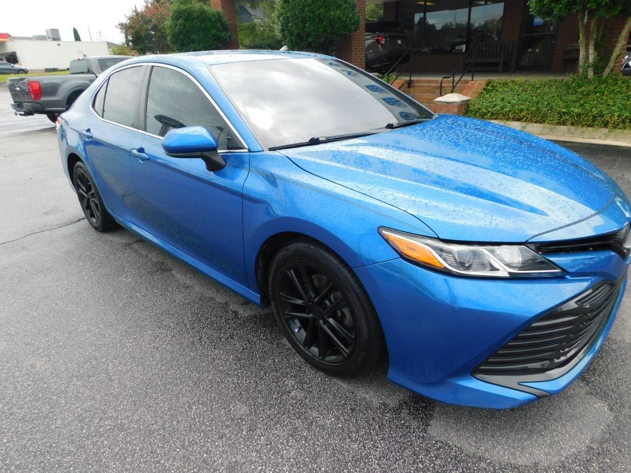 Toyota Camry  2020