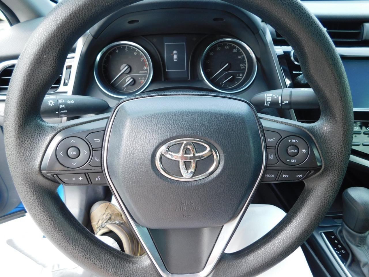Toyota Camry  2020