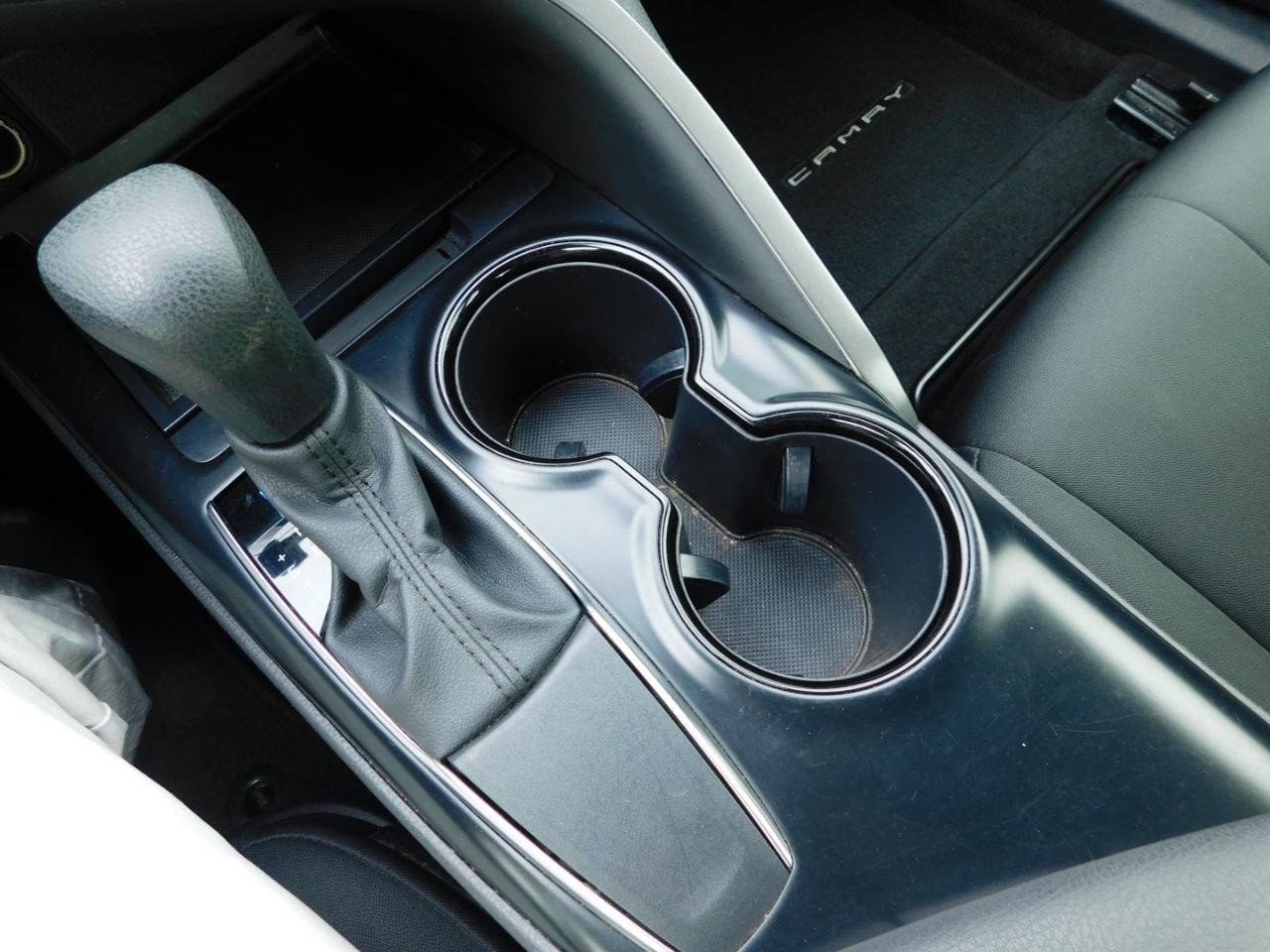 Toyota Camry  2020