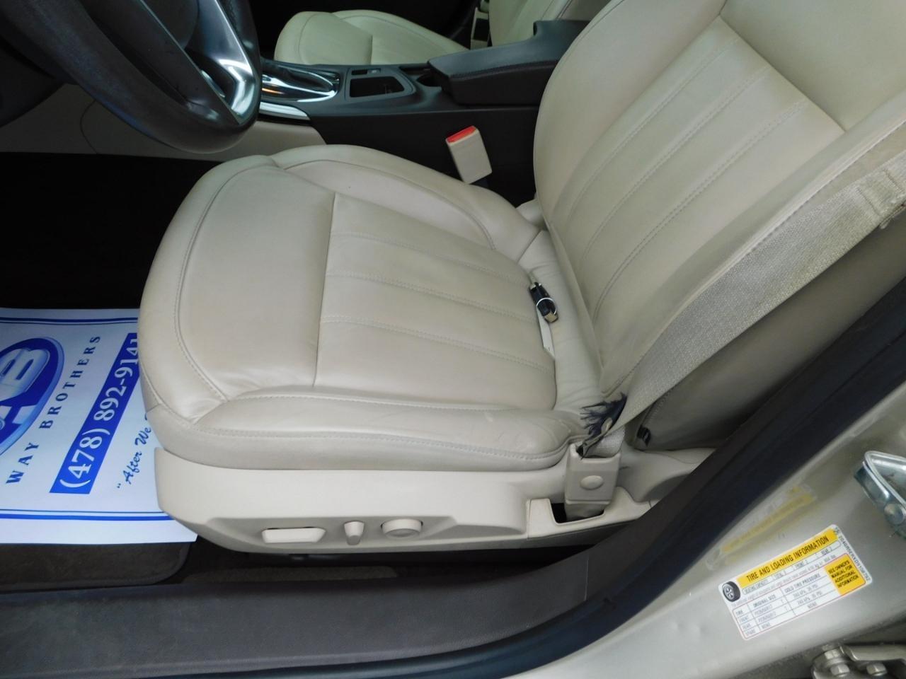 Buick Regal  2013
