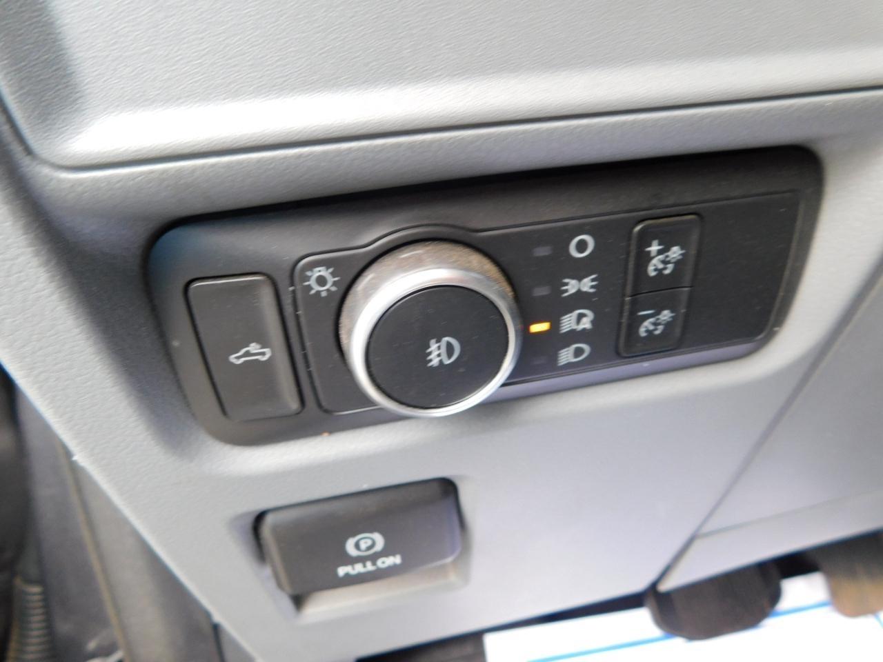 Ford F-150  2021