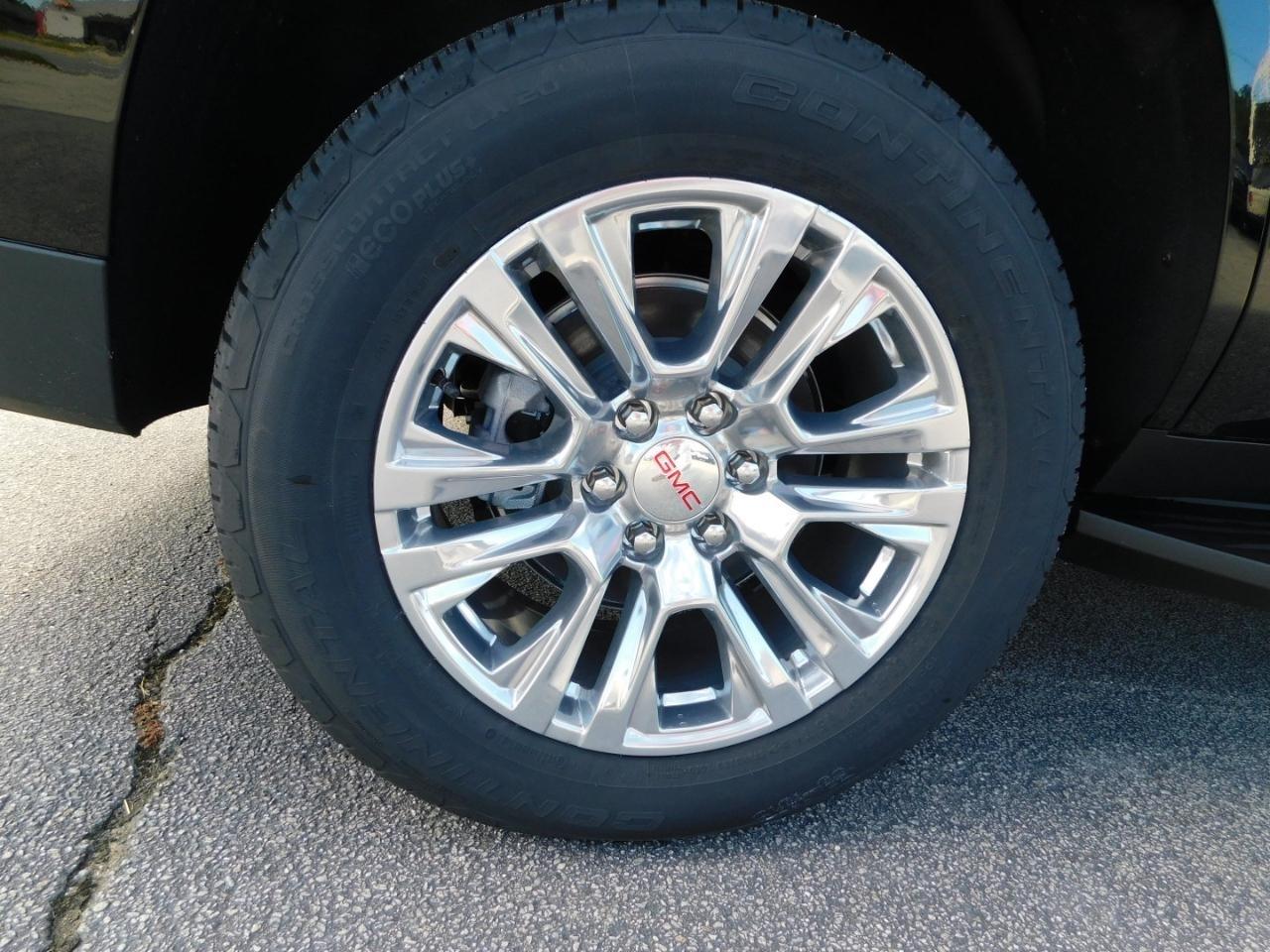 2027 GMC Yukon Denali - Photo 9