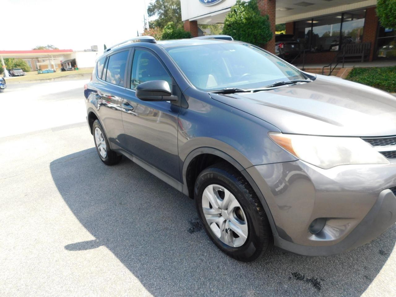 Toyota RAV4  2014