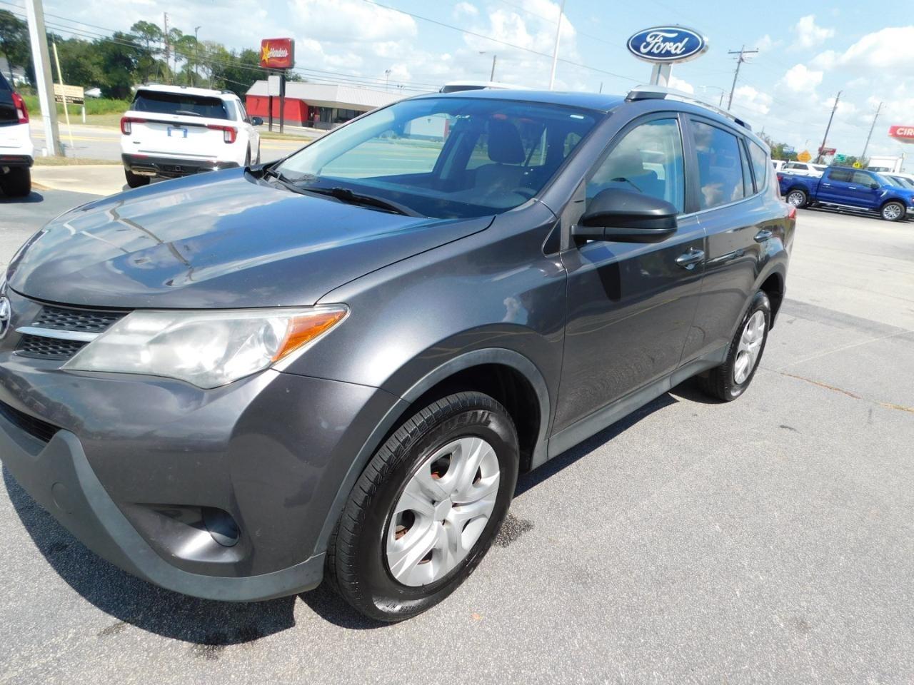 Toyota RAV4  2014