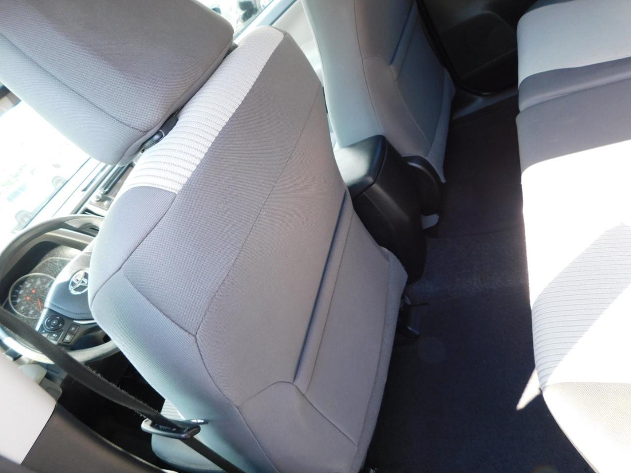 Toyota RAV4  2014