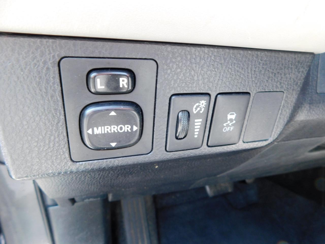 Toyota RAV4  2014