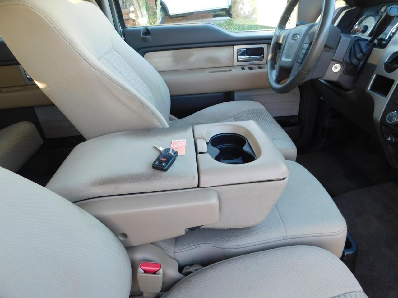 Ford F-150  2010