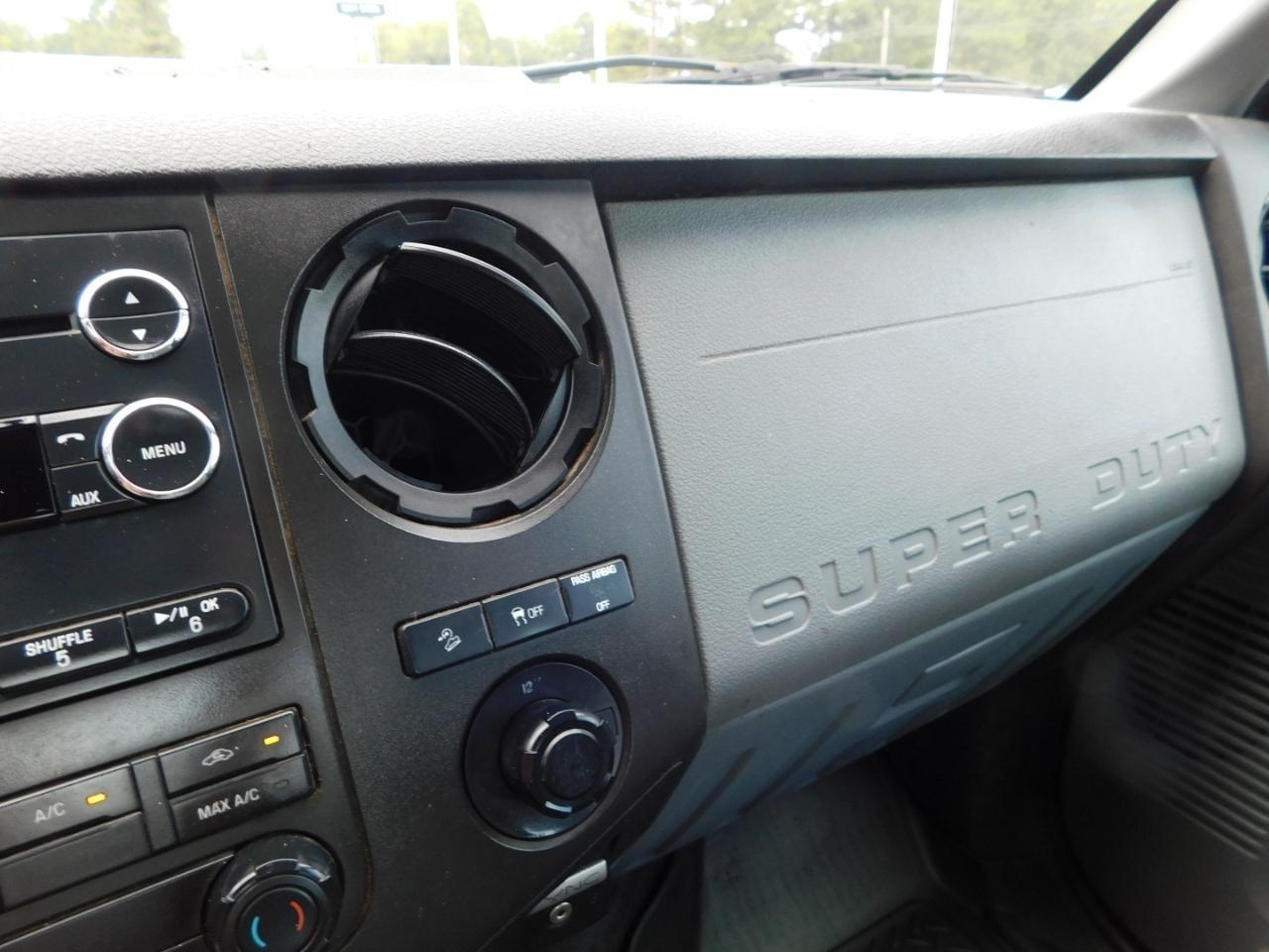 Ford Super Duty F-350 SRW  2016