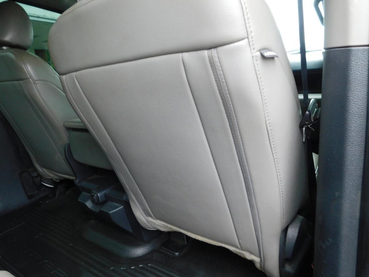 Ford Super Duty F-350 DRW  2022