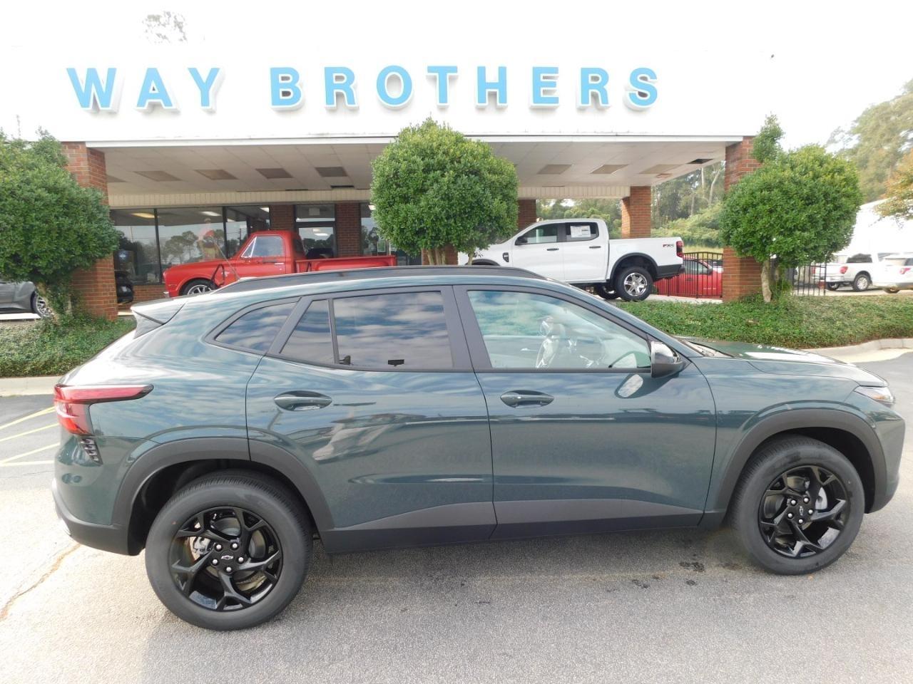 2026 Chevrolet Trax FWD 4DR LT