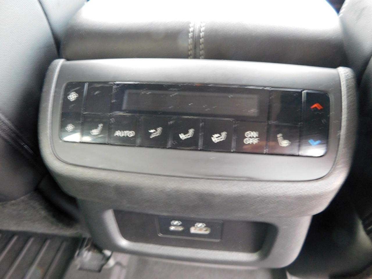 Nissan Pathfinder  2024
