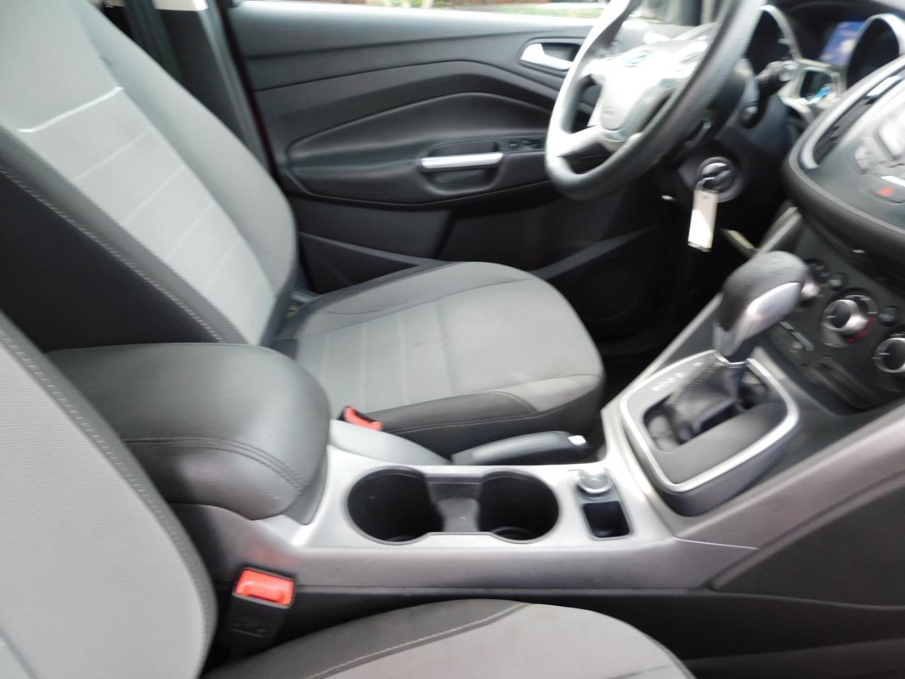 Ford Escape  2014