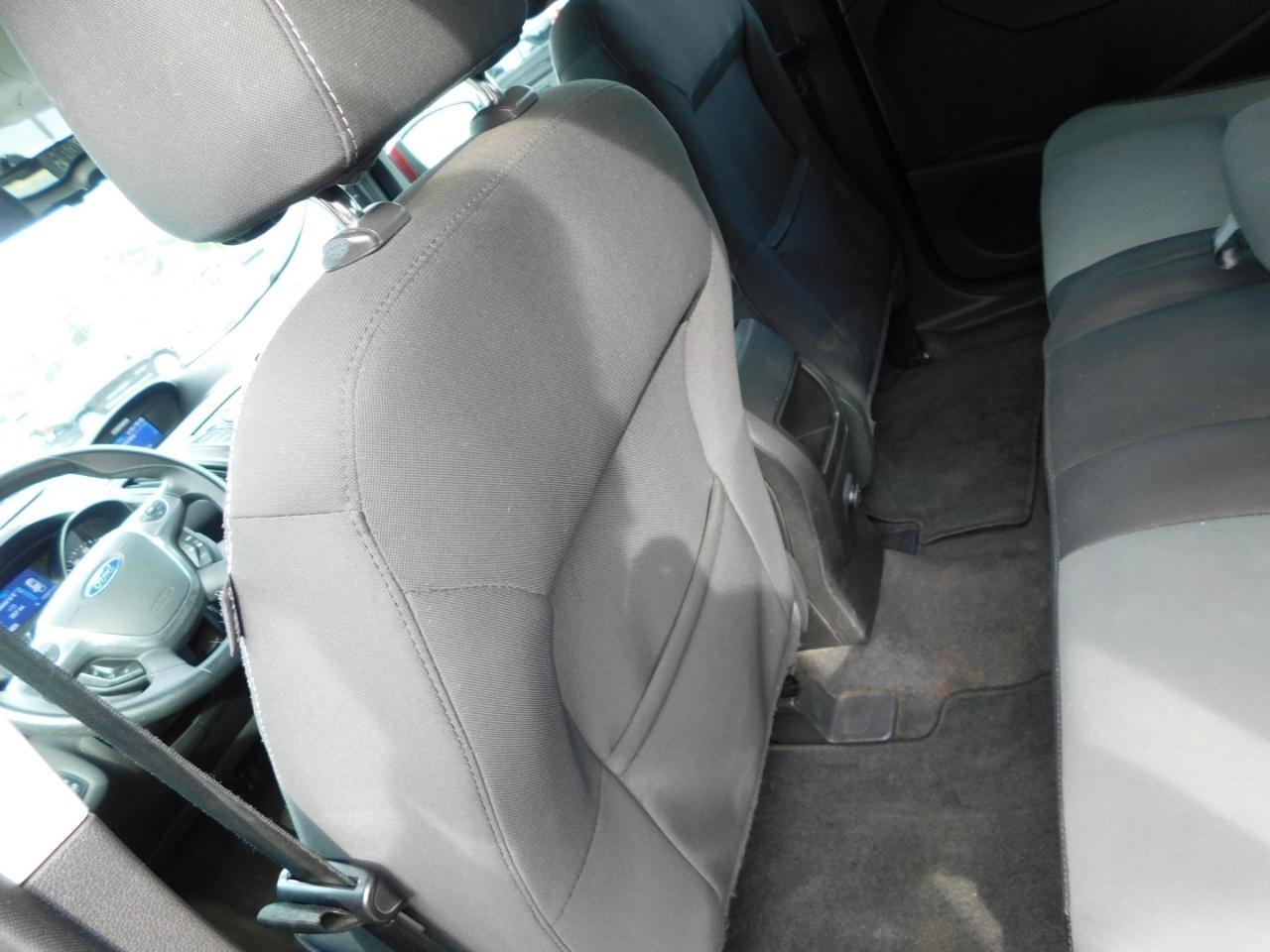 Ford Escape  2014