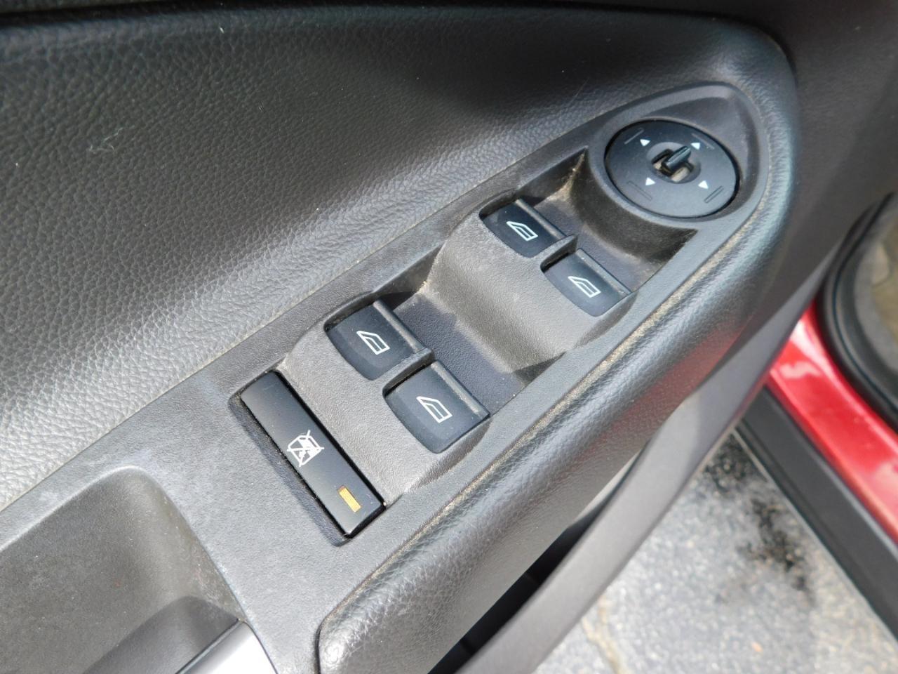 Ford Escape  2014