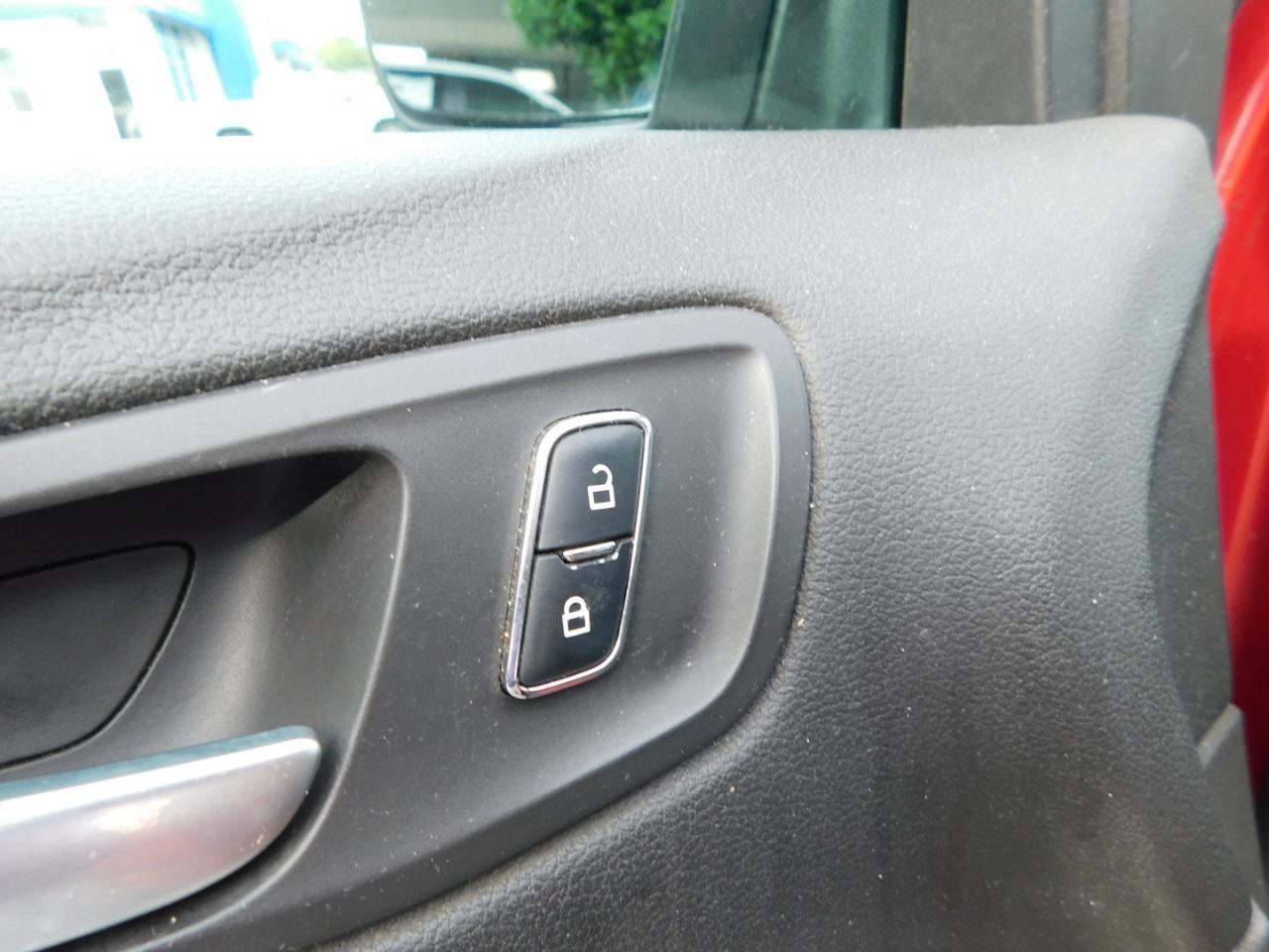 Ford Escape  2014