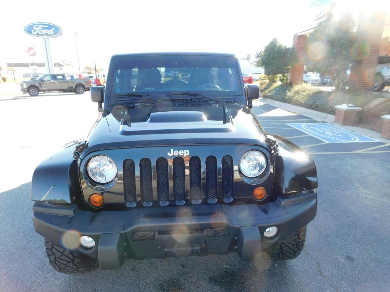 Jeep Wrangler Unlimited  2012