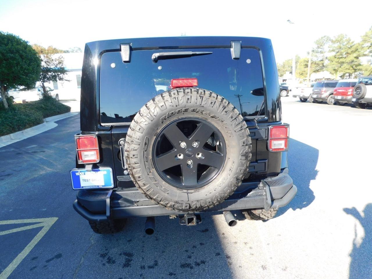 Jeep Wrangler Unlimited  2012