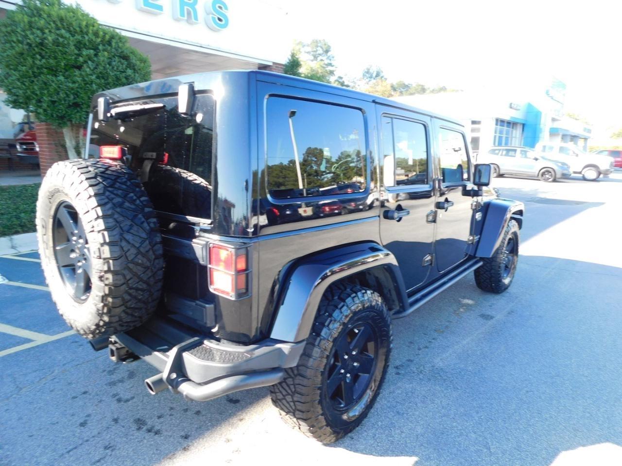 Jeep Wrangler Unlimited  2012