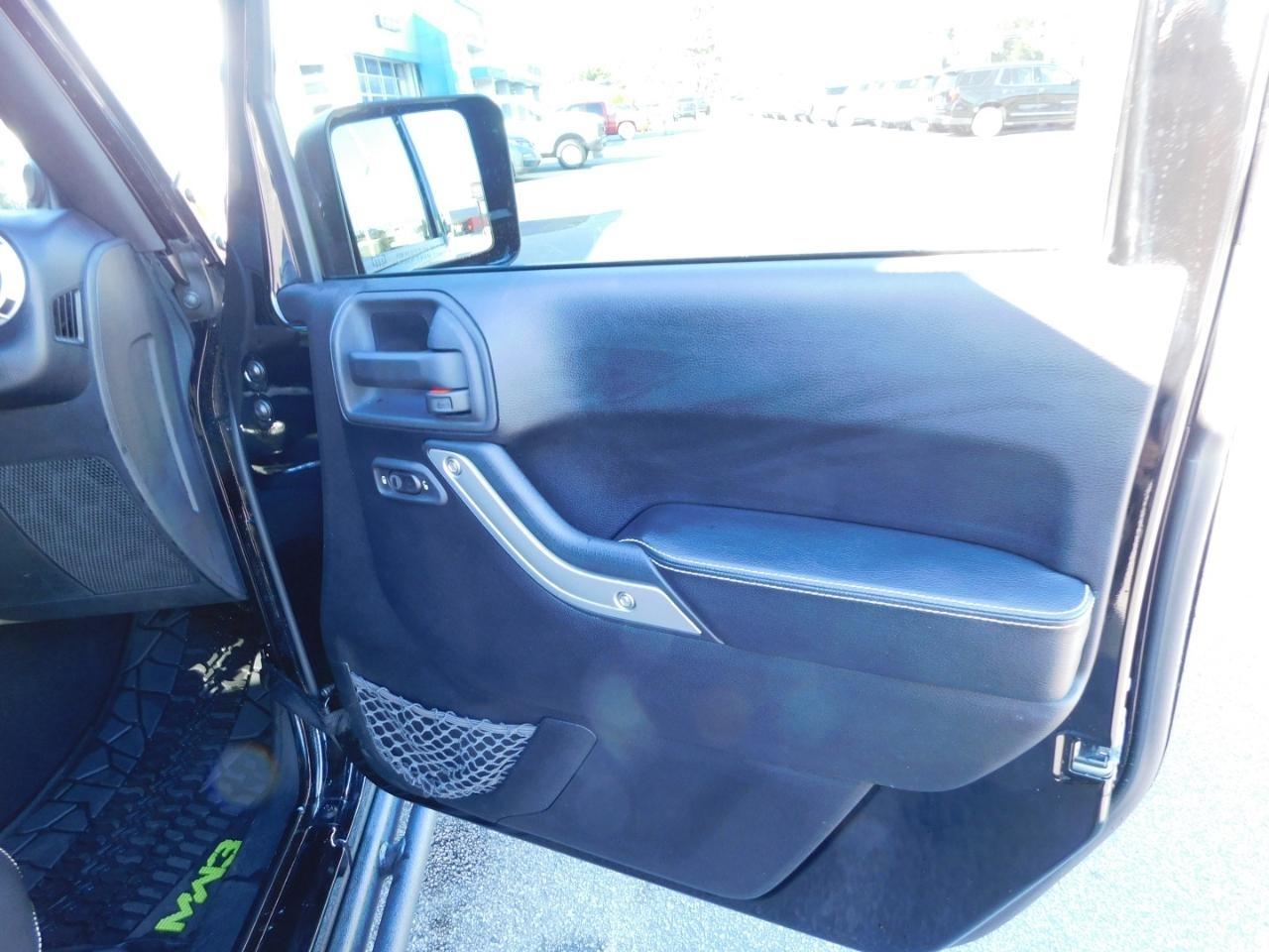 Jeep Wrangler Unlimited  2012
