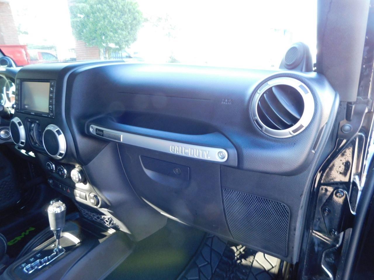 Jeep Wrangler Unlimited  2012