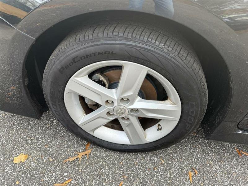 Toyota Camry SE 2012