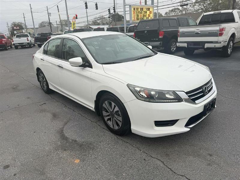 Honda Accord LX Sedan CVT 2013