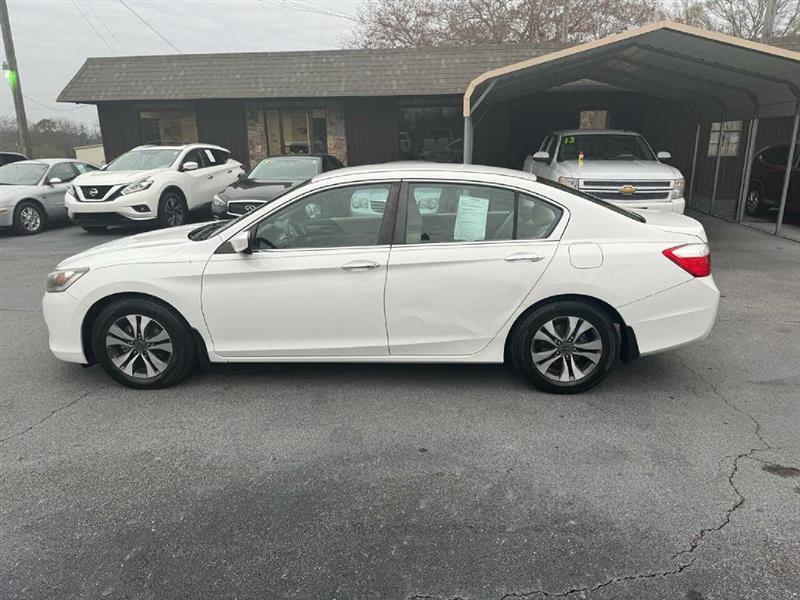 Honda Accord LX Sedan CVT 2013