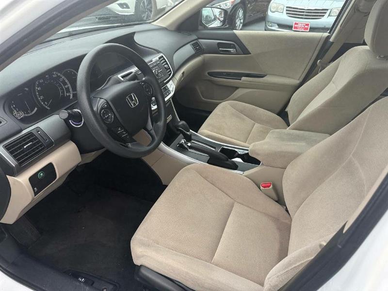 Honda Accord LX Sedan CVT 2013