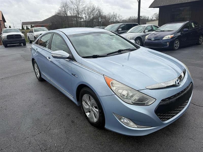 Hyundai Sonata Hybrid Sedan 2013