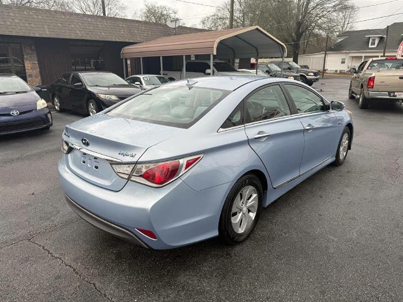 Hyundai Sonata Hybrid Sedan 2013