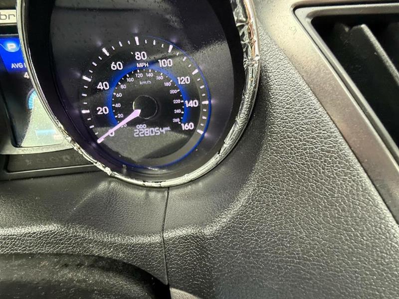 Hyundai Sonata Hybrid Sedan 2013