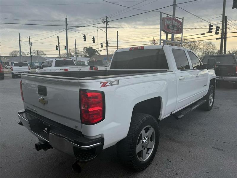 Chevrolet Silverado 2500HD LT Crew Cab Short Box 4WD 2019