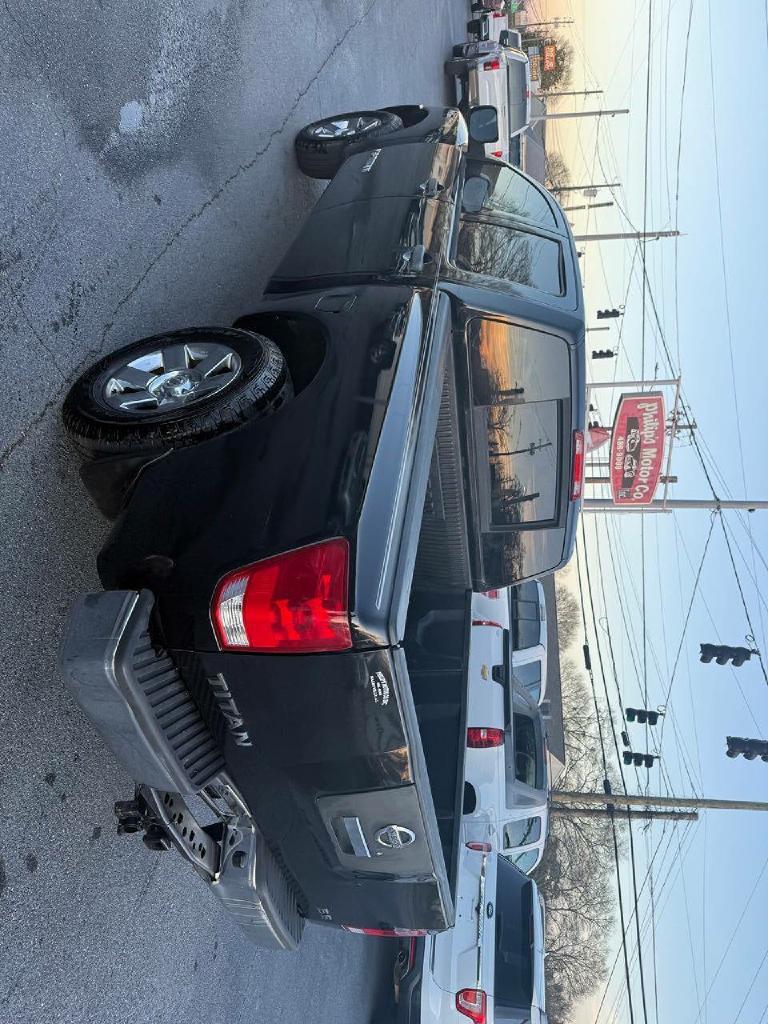 Nissan Titan LE Crew Cab 2WD SWB 2008