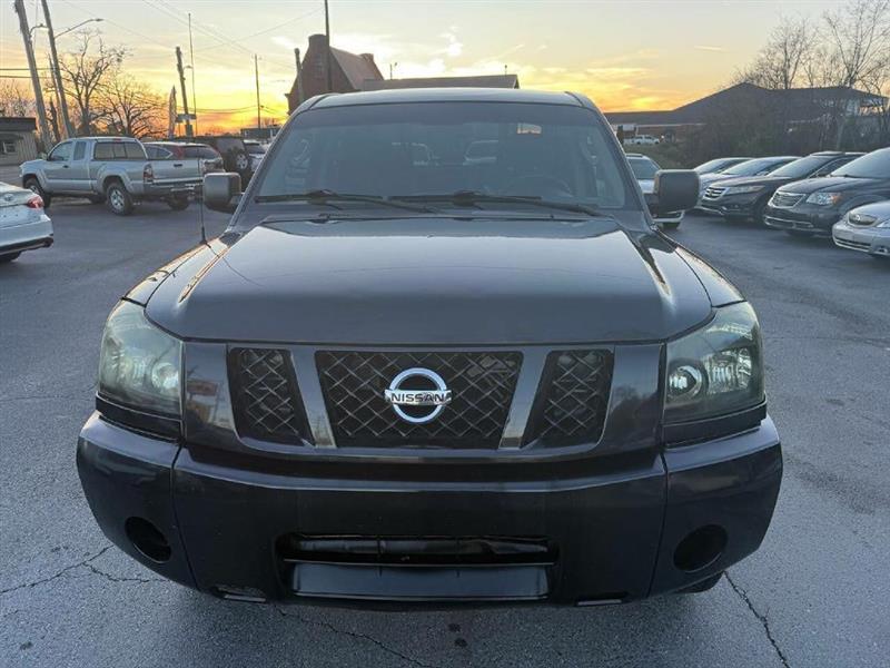 Nissan Titan LE Crew Cab 2WD SWB 2008