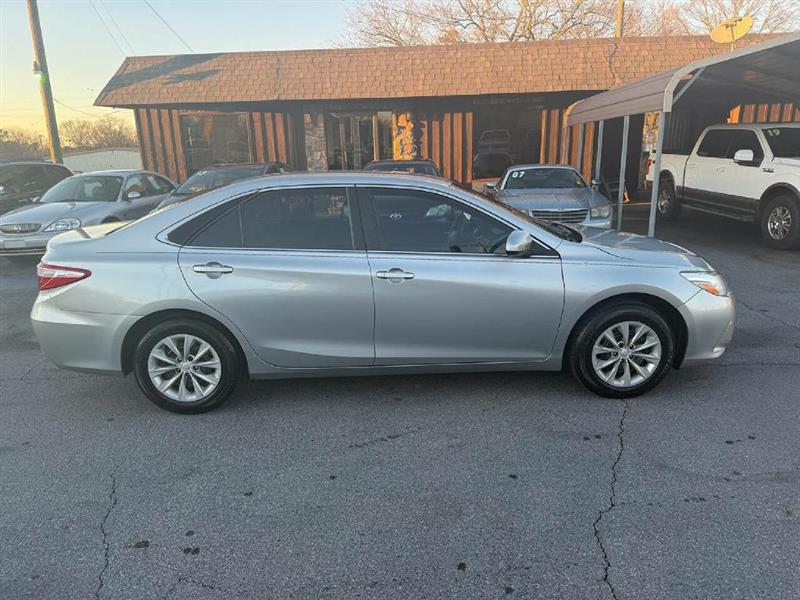 Toyota Camry LE 2015