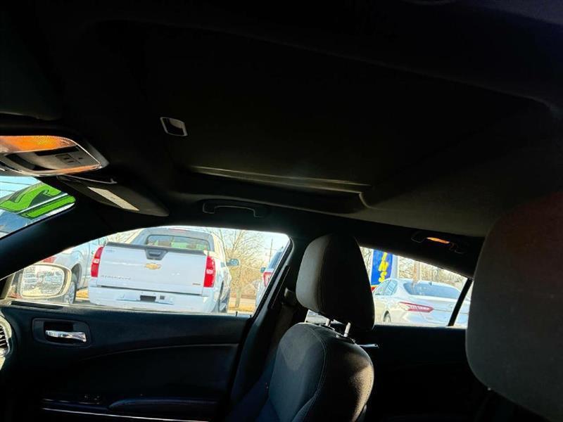 Dodge Charger SXT 2012