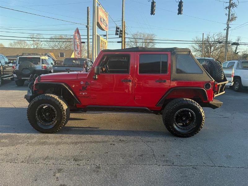 Jeep Wrangler Unlimited Sahara 4WD 2016