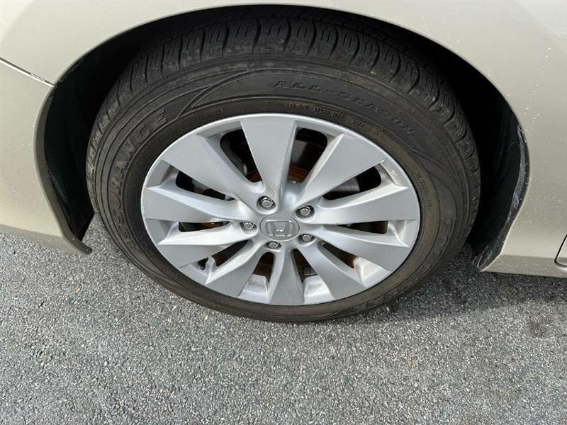 Honda Accord EX-L Sedan CVT 2013