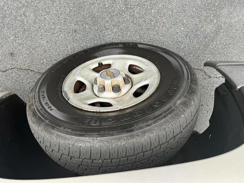 Chevrolet Silverado 1500 Ext. Cab Short Bed 2WD 2004