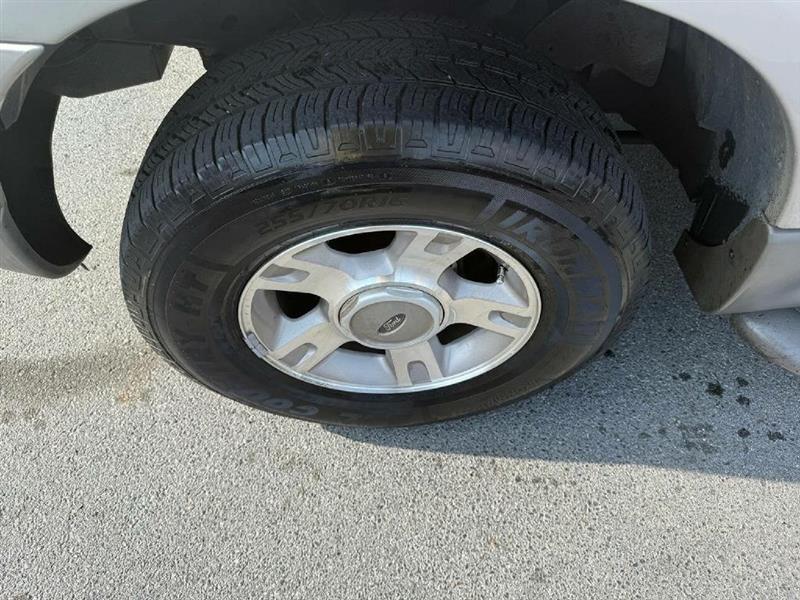 Ford Explorer Sport Trac XLT 2WD 2003