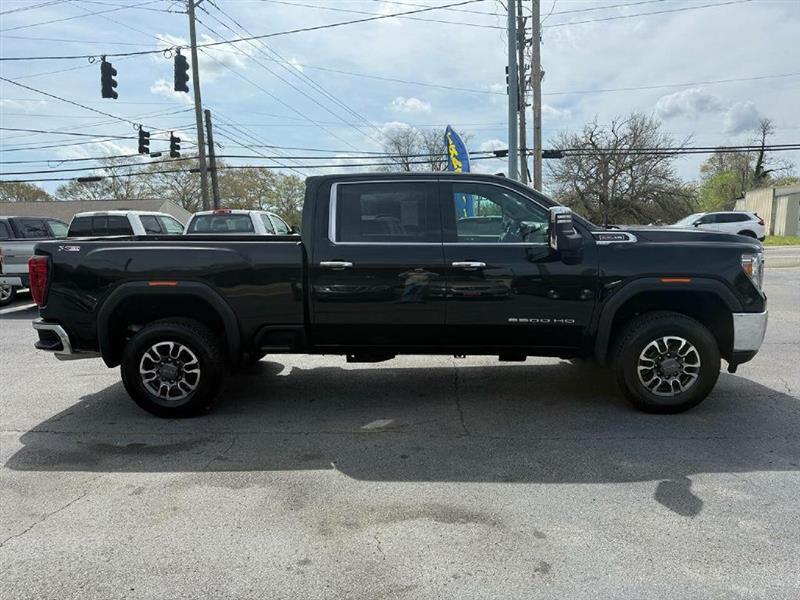 GMC Sierra 2500HD SLT Crew Cab 4WD 2022