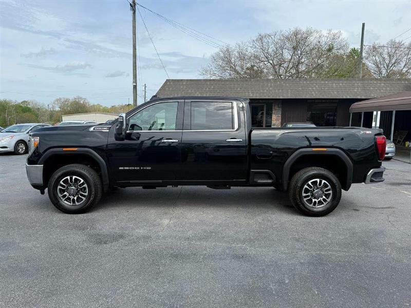 GMC Sierra 2500HD SLT Crew Cab 4WD 2022